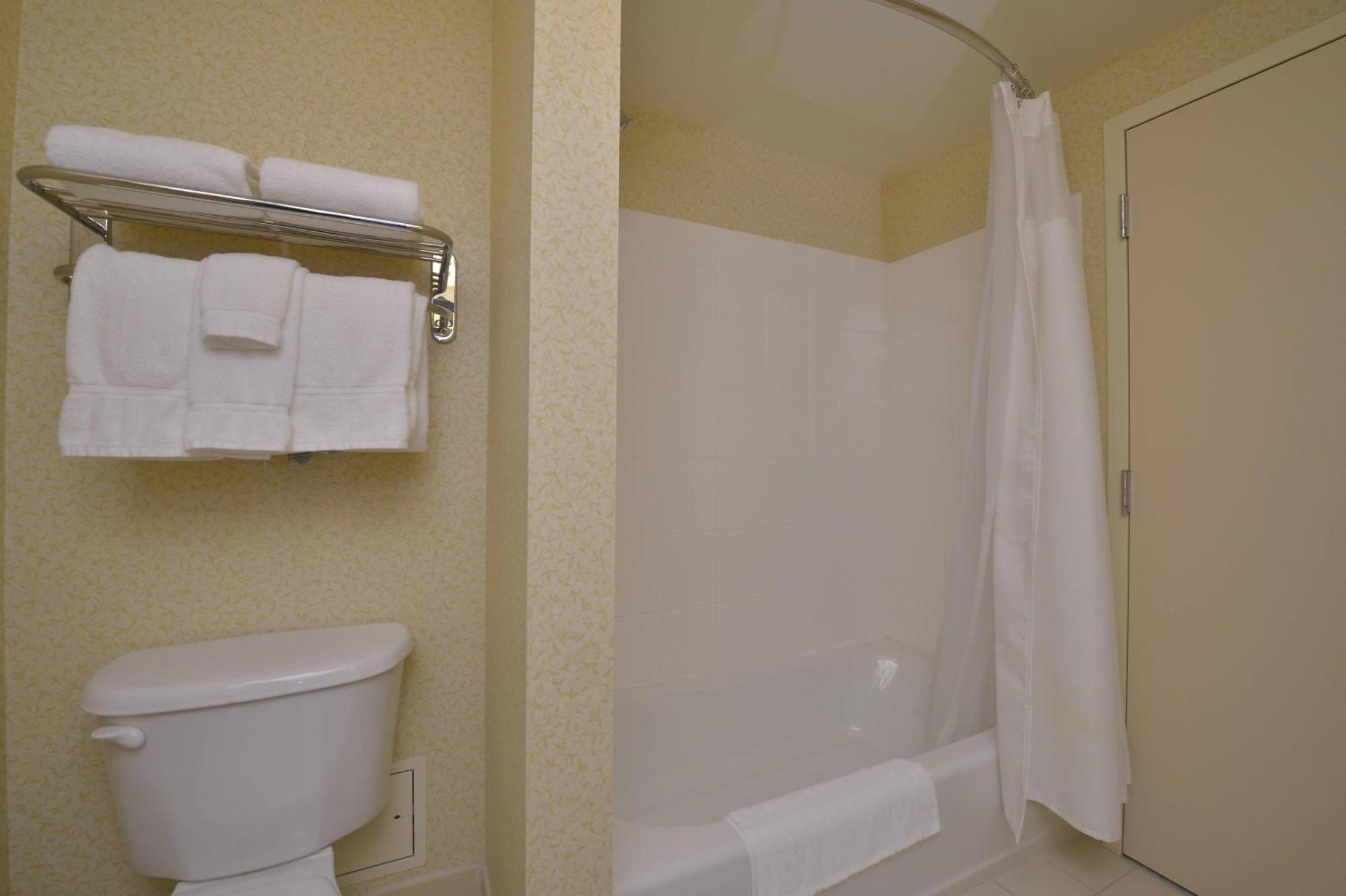 Fairfield Inn And Suites By Marriott Williamsport Ngoại thất bức ảnh