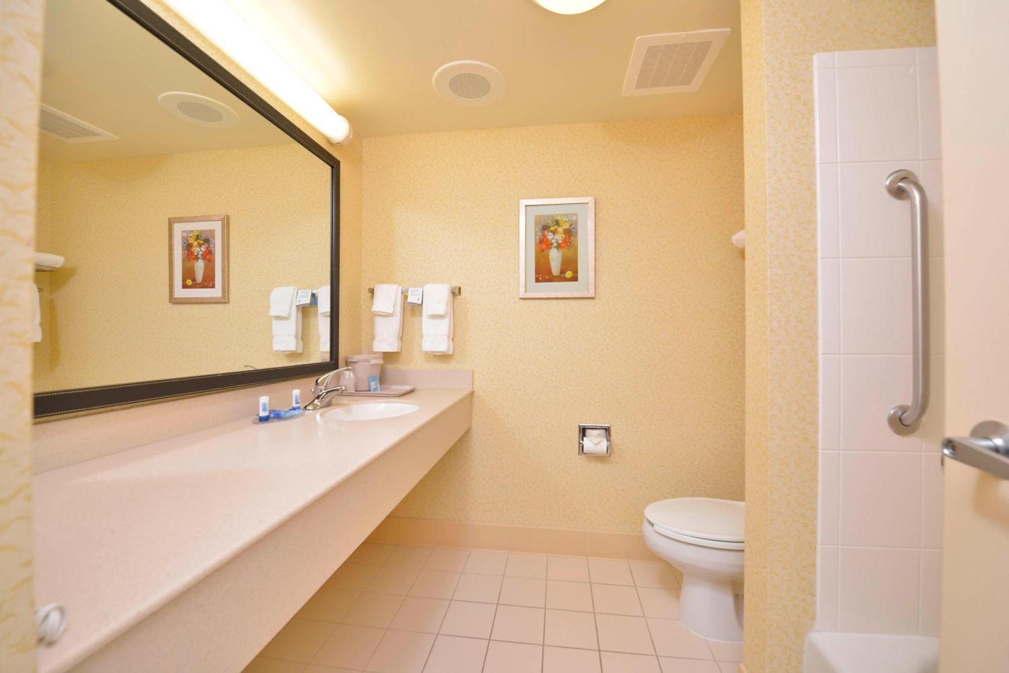 Fairfield Inn And Suites By Marriott Williamsport Ngoại thất bức ảnh